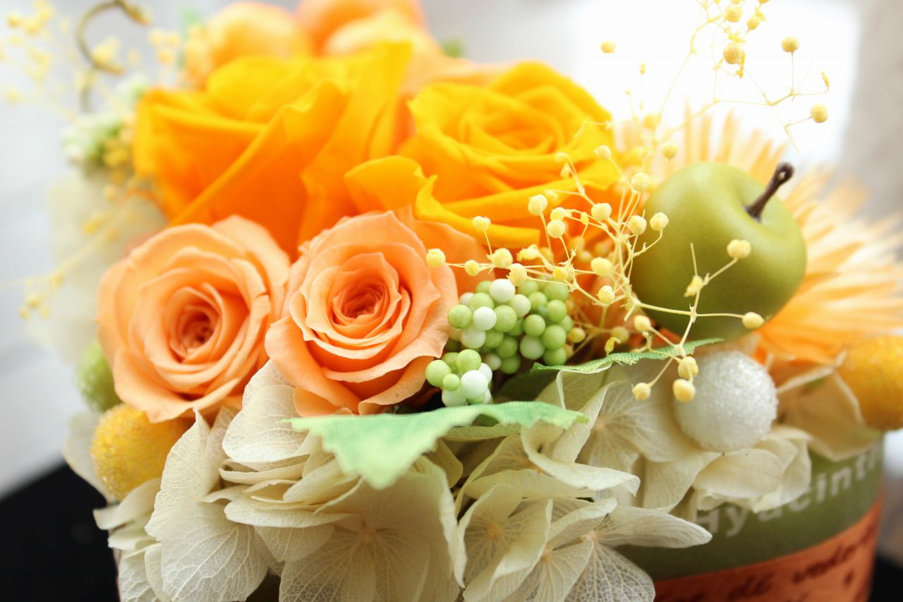 プロポーズの花束におすすめしない花